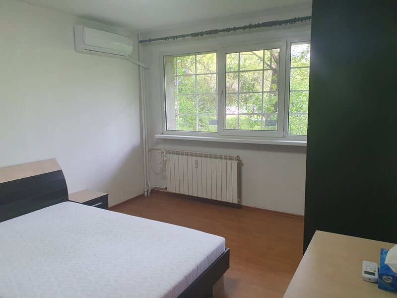 Drumul Taberei- Plaza- Vanzare 2 camere p/4 dec- reabilitat liber mobilat
