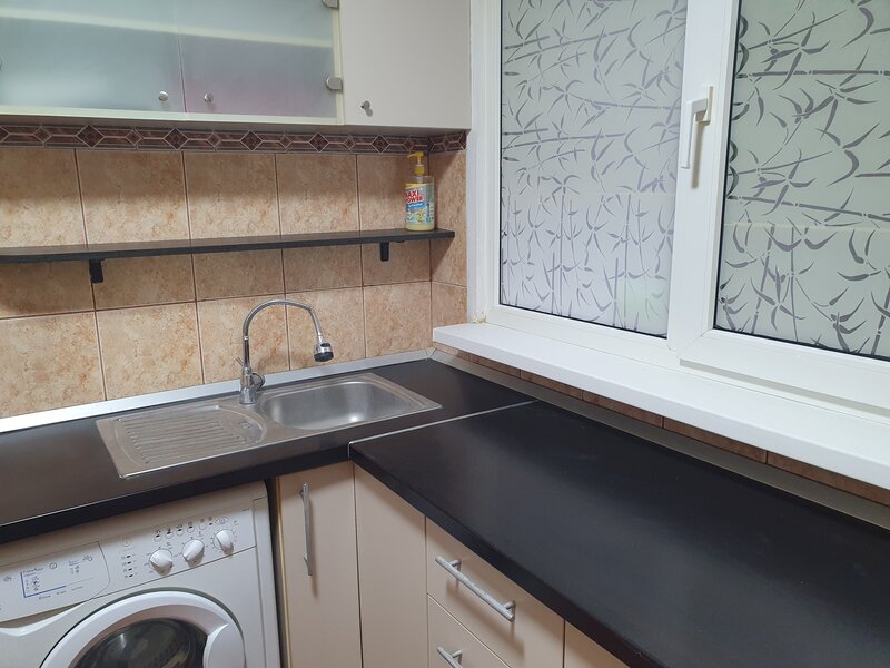 Drumul Taberei- Plaza- Vanzare 2 camere p/4 dec- reabilitat liber mobilat